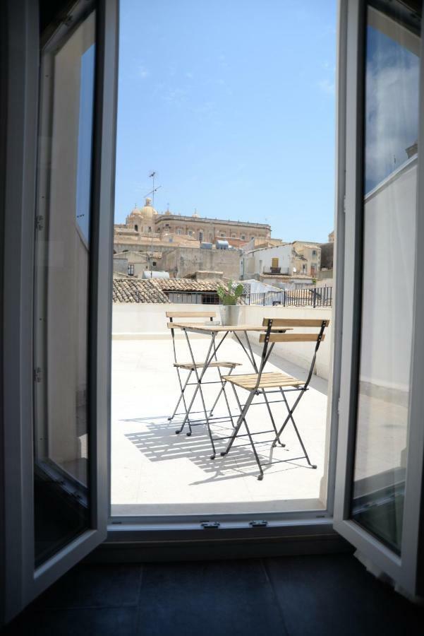 Bed and Breakfast Barock Noto Exterior foto